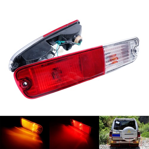 Pair rear bumper - pair, reflector