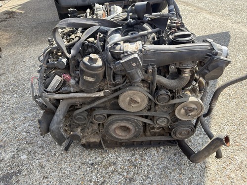 Audi 2013 v6 - a8, 3.0