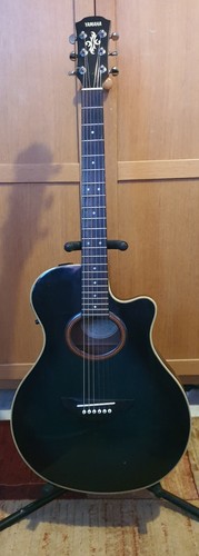 Yamaha apx guitar - yamaha, case