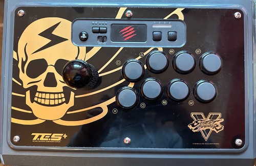 Madcatz tes street fighter - madcatz, v