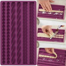 Rope Braid Relief Border