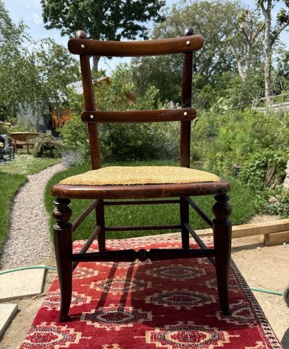 Dark wood nursing chair - dark,