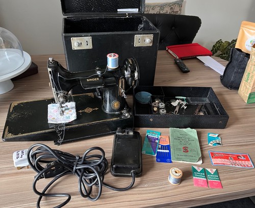 Singer 221k sewing machine - singer,