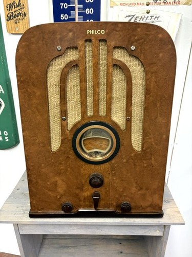 Philco 620 tombstone radio - philco, 37-620