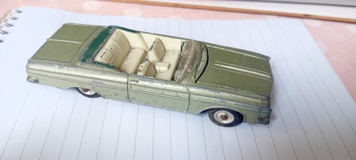 Dinky toys plymouth - dinky,