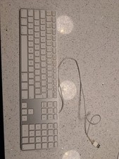 Apple MB110B wired Keyboard