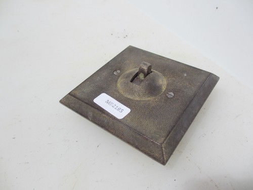 Vintage bakelite light switch - bakelite,