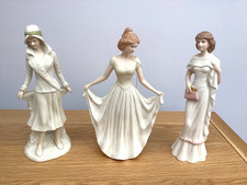 3 x Beautiful Ladies From the