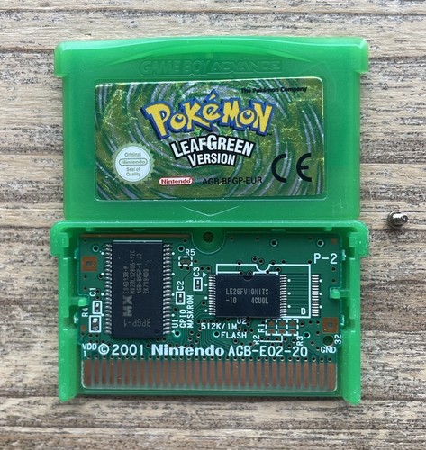 Genuine pokemon leaf green - genuine,