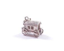 Vintage Nuvo Charm Gypsy Wagon