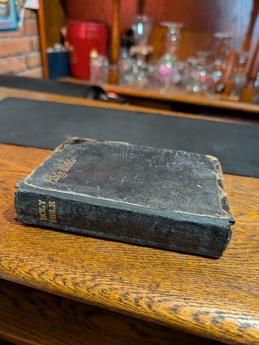 Antique 1890 oxford holy bible - 1890,