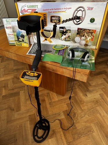 Garrett ace 250 metal detector - garrett,