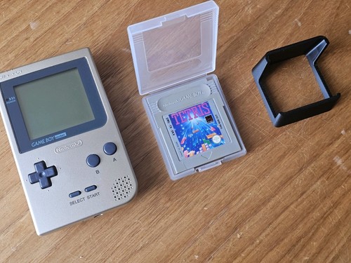 Nintendo game boy pocket gold - nintendo,