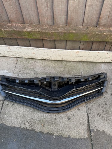 Toyota yaris mk3 - mk3, grille