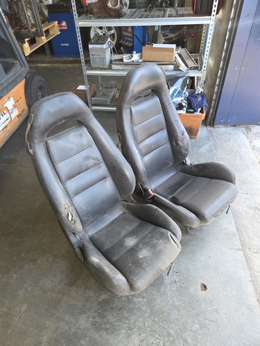 Mazda rx7 fd3s front seats - mazda,