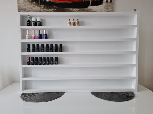 Wall mounted wood - nail, polish