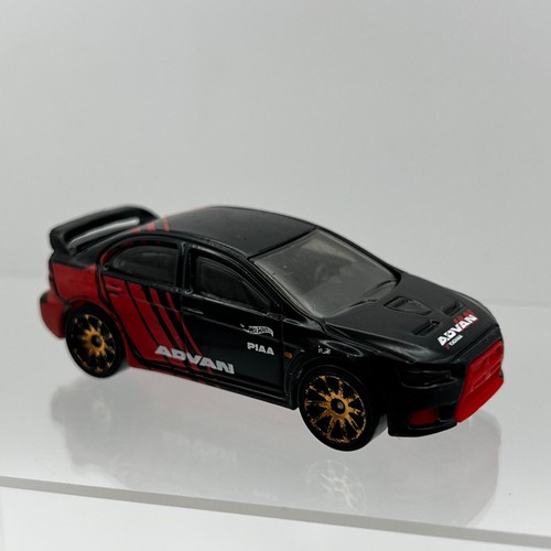 Hot wheels mitsubishi lancer - mitsubishi,