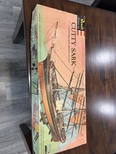 Vtg revell cutty sark 96 - revell,