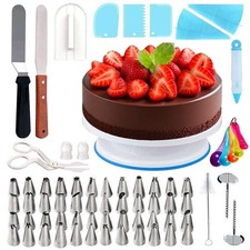 Cake Decorating Kit –