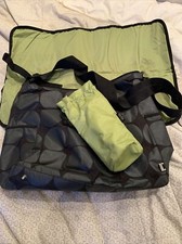 Black Vintage Oi Oi Changing