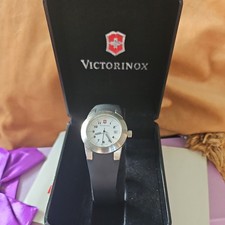 victorinox  4.5830.3 Basic