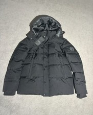 Canada Goose Men's Jacket Size