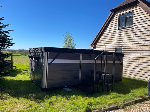 Endless pools e550 swim spa - pools,