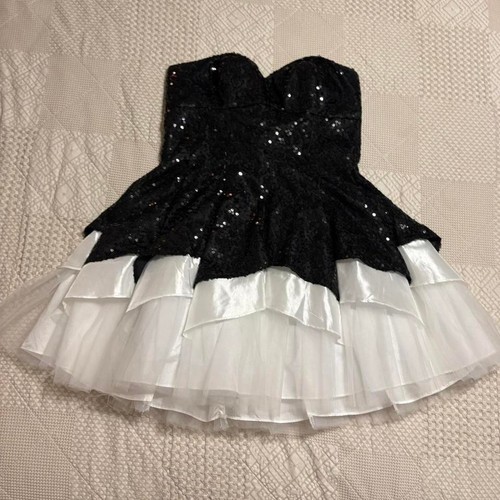 Y2k deb black sequin - black,