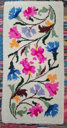 Vintage hand made latch hook - vintage,