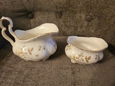 A fine bone china set sugar &