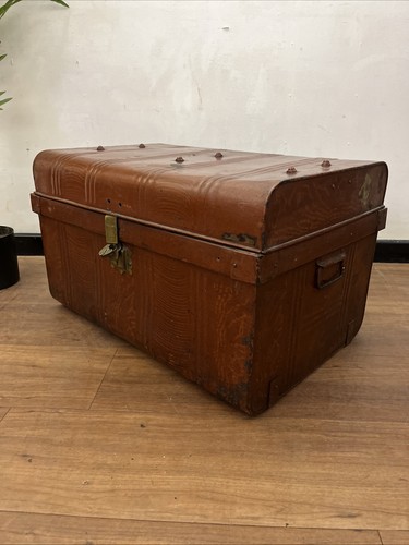 Antique metal steamer - metal,