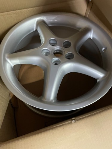 Ferrari 550 front wheel - 550,