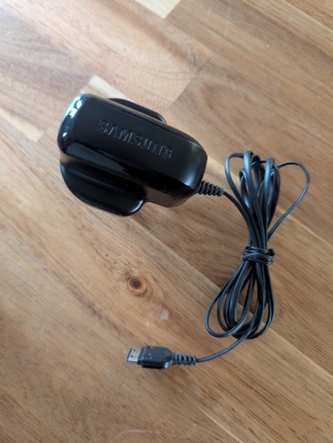 Genuine samsung mains wall - genuine,