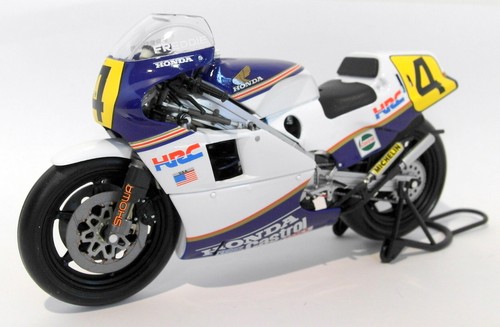 Minichamps scale diecast - 1/12,