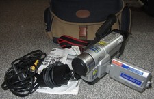 JVC GR-SXM47E PAL Super VHS-C Compact Camcorder Video, Charger, Manual, Cased