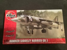 AIRFIX A03003 - HAWKER