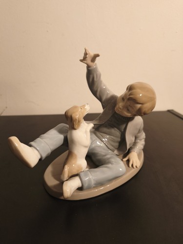 Lladro nao figurine - lladro,