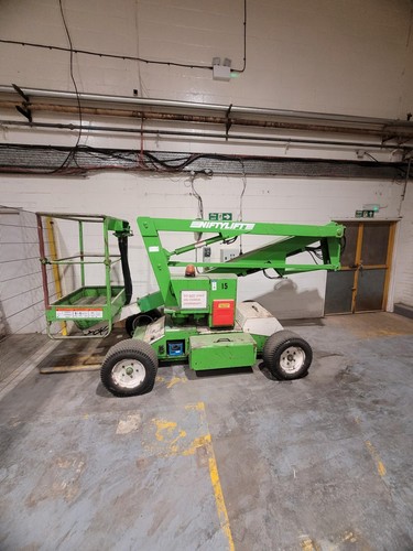 Niftylift hr12 cherry - cherry, picker