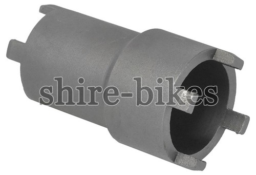 Clutch nut removal - clutch,