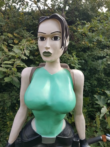 Life size model statue - life, lara