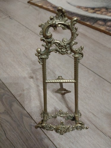 Vintage ornate brass easel - ornate,
