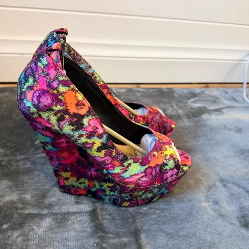 Koi couture floral platform - couture,