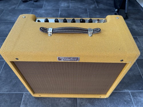 Fender blues junior - fender, lacquered