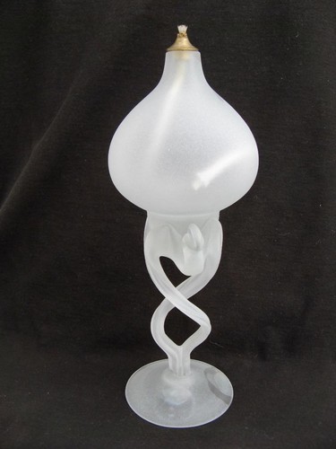 Oil lamp pretty twisted - lamp,
