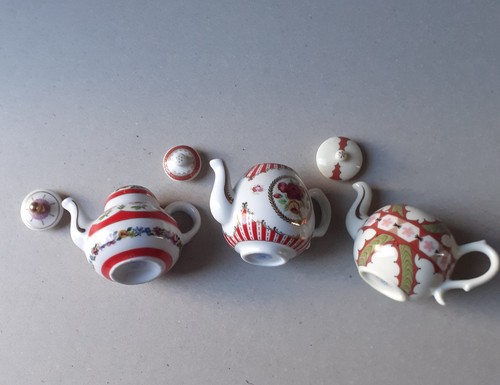 Set miniature teapots - set,