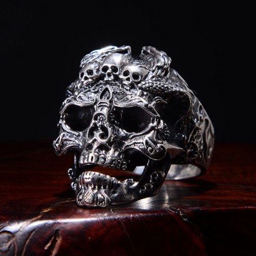 Chunky gothic skull band ring - chunky,