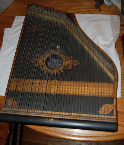 Antique autoharp zither - zither, with