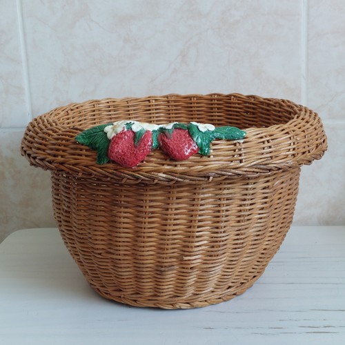 Woven wicker strawberry basket - woven,