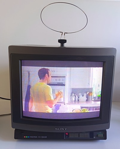Sony trinitron 1462ub - trinitron, crt