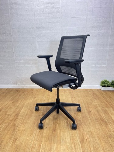 Steelcase think operator - think, v1